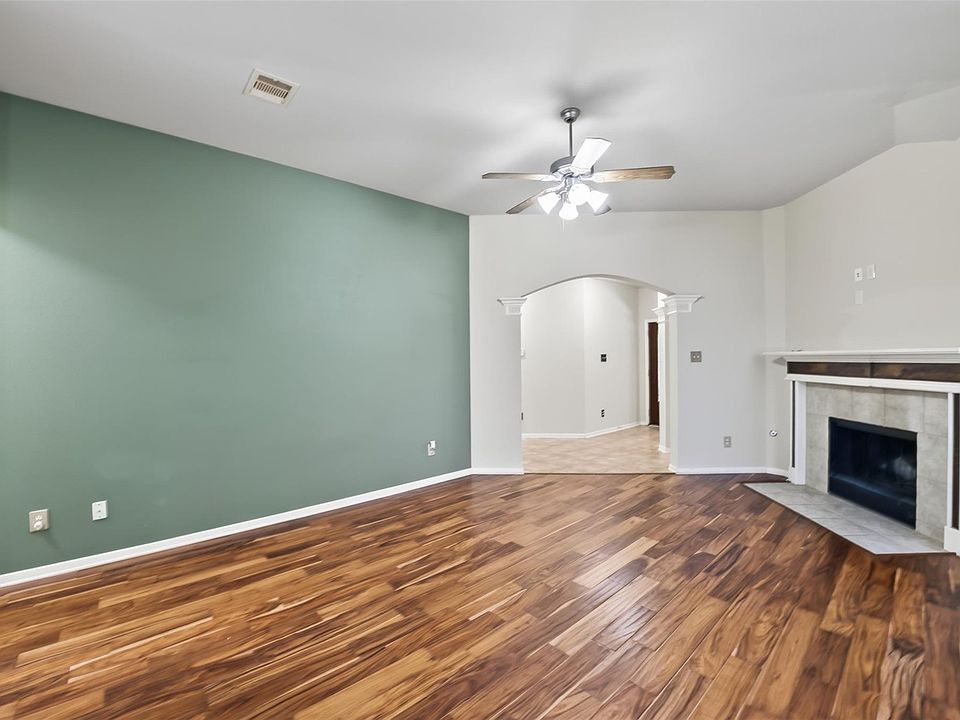 1st image of 9762 Wheaton Edge Ln