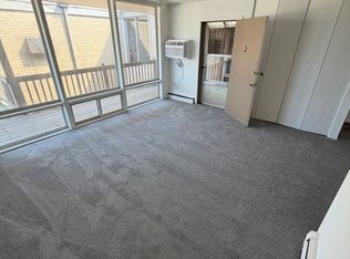 24801 Jefferson Ave APT 11, Saint Clair Shores, MI 48080