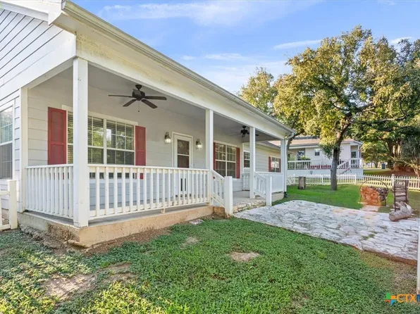 1604 Old Mill Rd, Salado, TX 76571