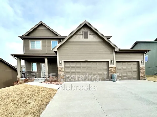 5121 N 181st St, Elkhorn, NE 68022