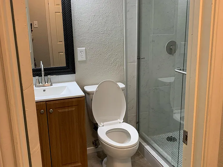 3409 Jewel St — Photo 9