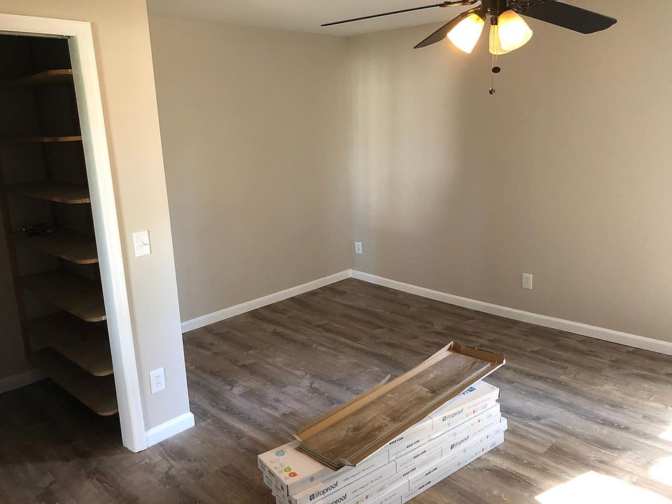 2nd image of 4600 Delor St APT 2R