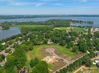 275 Fair Cir, Waconia, MN 55387