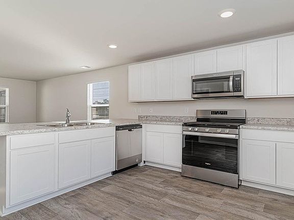 7th image of this home