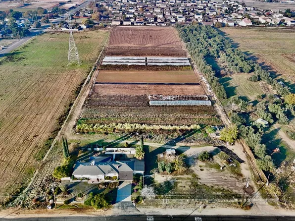 5866 W Shields Ave, Fresno, CA 93722