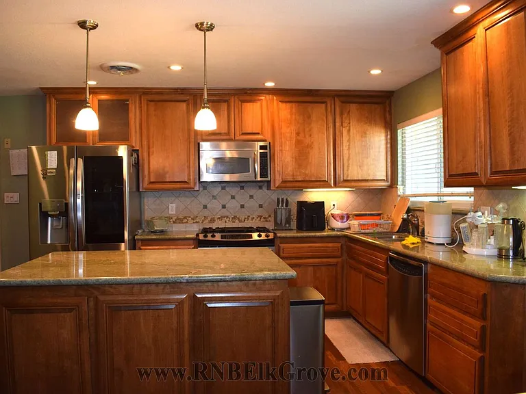 9006 El Patio Ct — Photo 5