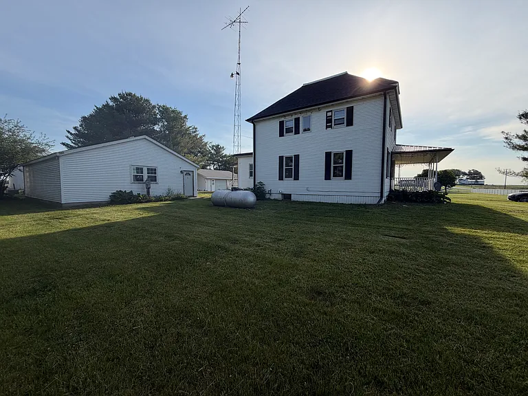 6281 E 5000n Rd — Photo 40