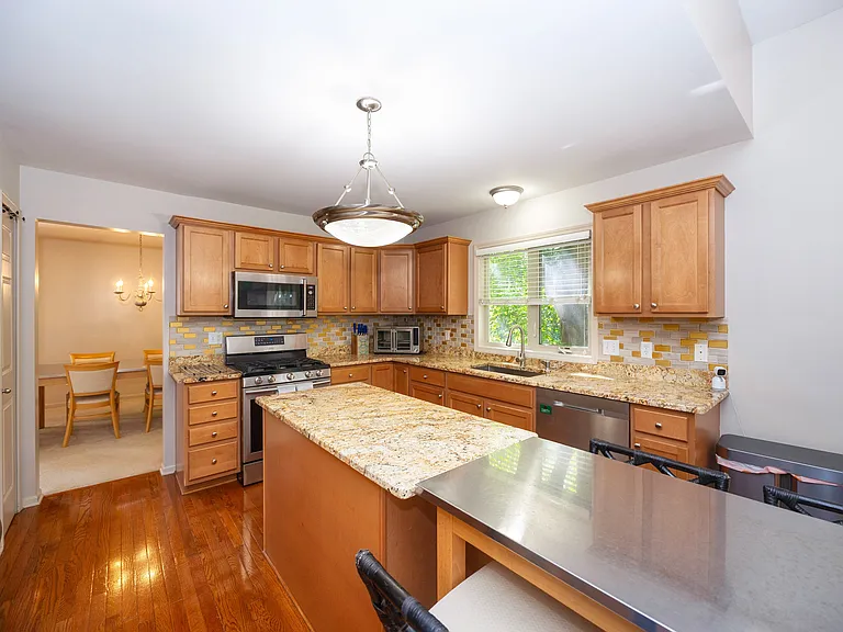 3481 Castlewood Ct — Photo 14