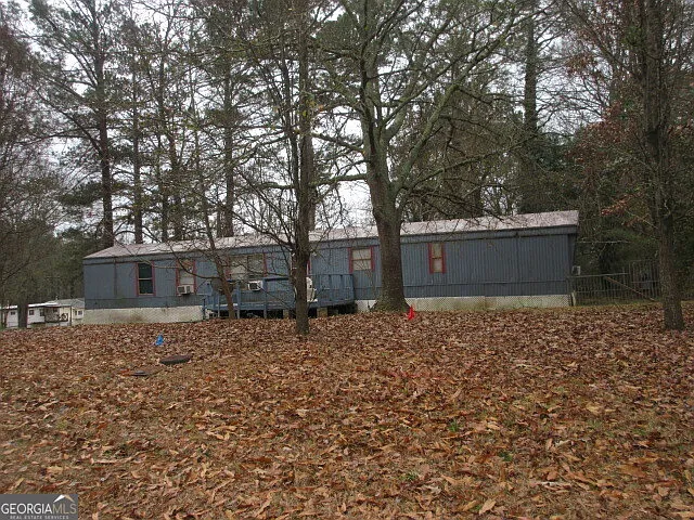 220 Millers Mill Rd photo 1