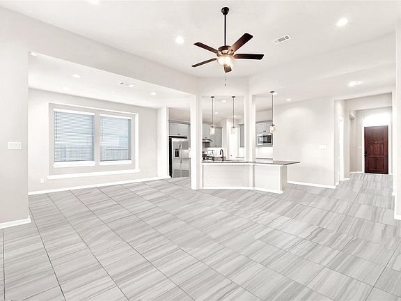 3rd image of 29434 Cherry Vine Rd