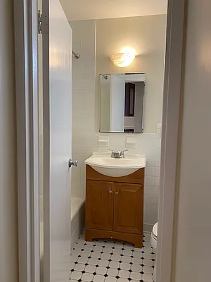 Rented by Douglas Elliman | media 8