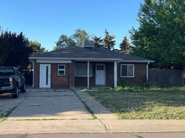 8066 W 17th Ave, Lakewood, CO 80214