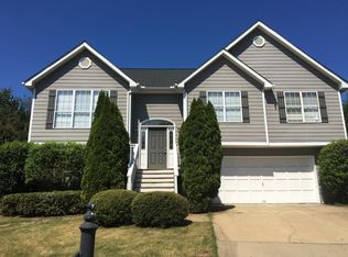 326 Chesapeake Rdg, Woodstock, GA 30189