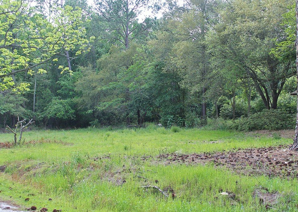 2nd image of 900 Moxley Dr