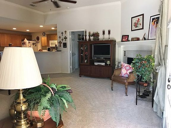 5th image of 4146 Green Meadow Dr