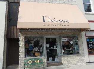 321 W State St, Sycamore, IL 60178