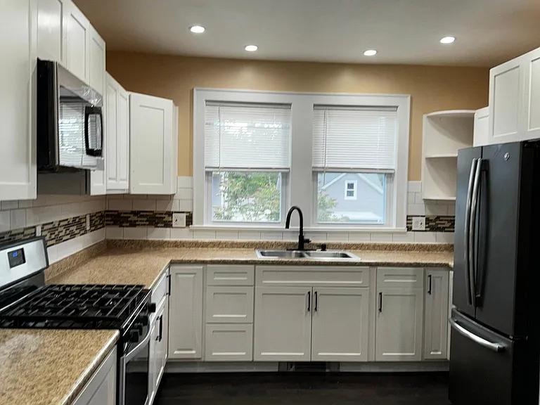 806 Garden St #3 — Photo 3