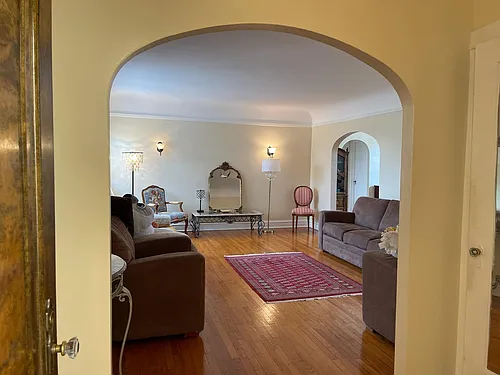 4616 Washington St #2 Photo 1