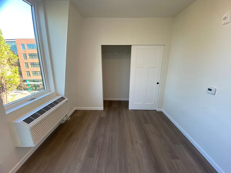 401 UNION — Photo 127