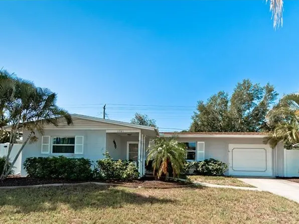 2705 Southern Pkwy W, Bradenton, FL 34205