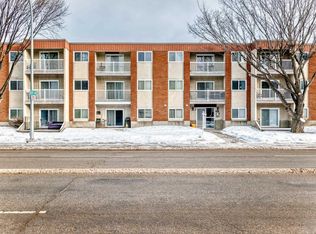 Woodview, Edmonton, AB T5P 2S2