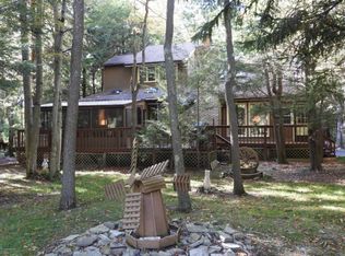 118 Elk Dr, Blakeslee, PA