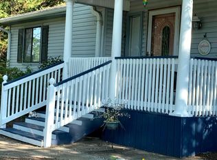 2219 E Lee Rd, Taylors, SC 29687