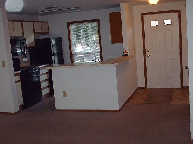 1st image of 561 Valley Oak Ct
