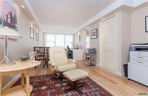 Rented by Akam Sales and Brokerage | media 7