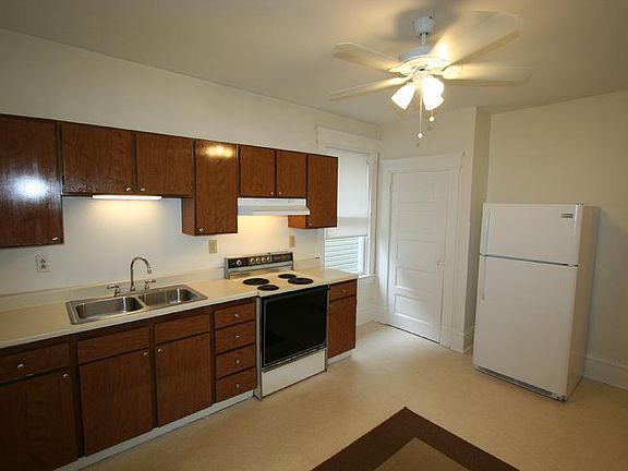 5th image of 507 N Main St Floor 2