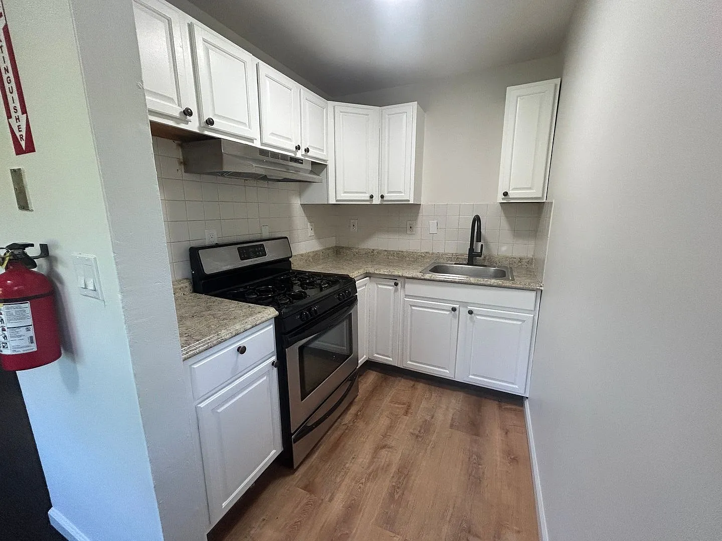 1311 Washington Ave. — Photo 4