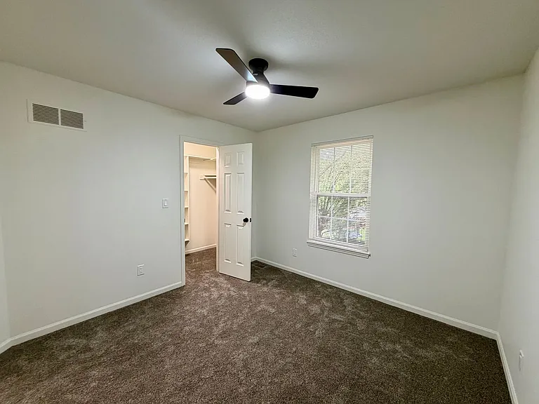 14776 S Alden St — Photo 22