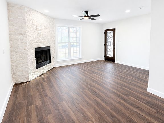 2nd image of 2744 Ryan Ave
