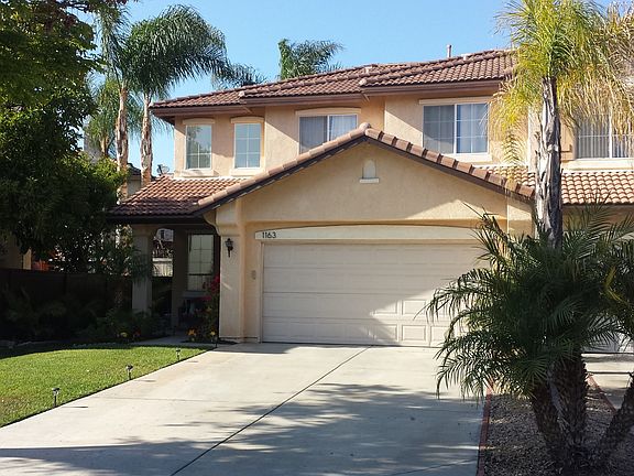 2nd image of 1163 Calle De Damasco