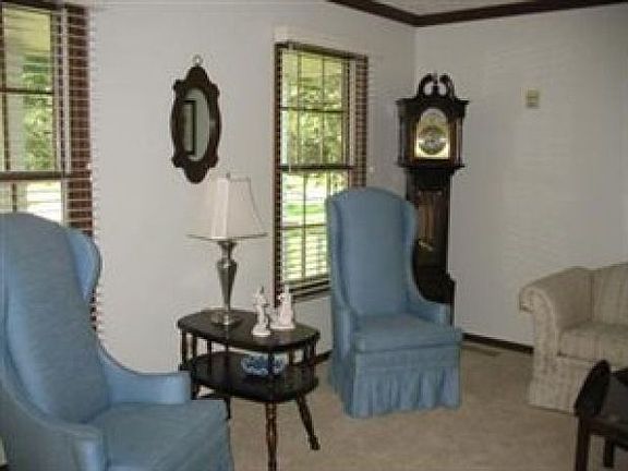 3rd image of 419 Long Pointe Dr