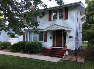 215 N Oakdale Blvd, Decatur, IL 62522