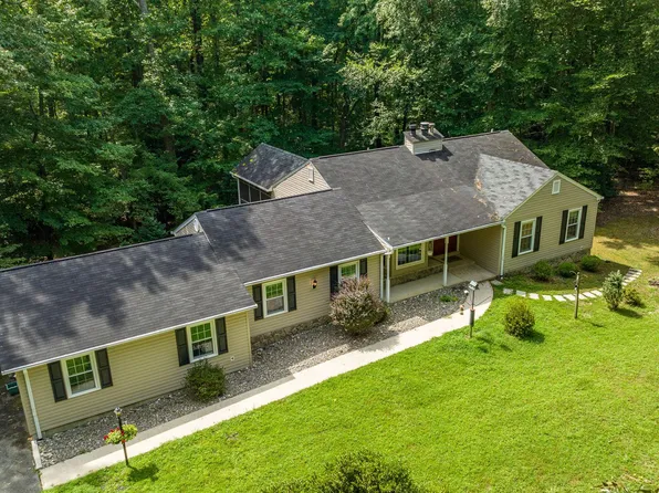 6815 Cedar Grove Dr, Welcome, MD 20693