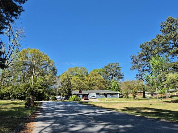 4th image of 1617 W Kellogg Cir