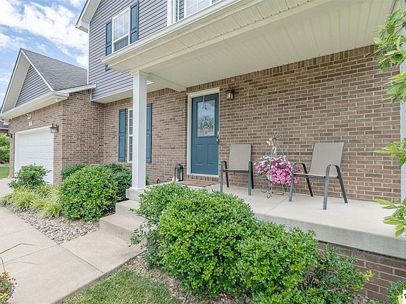 4th image of 200 Riley Way