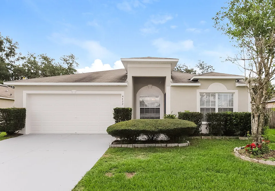 4422 Tina Ln