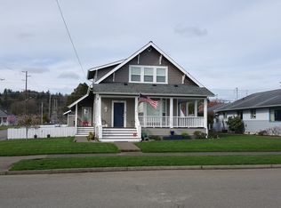 102 E Young St, Elma, WA 98541