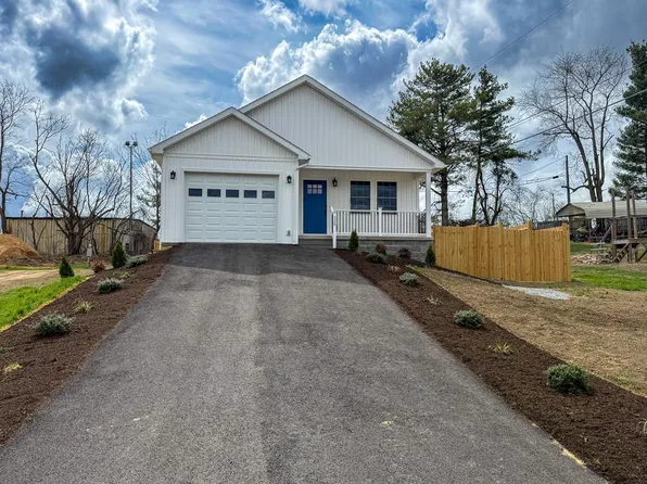 115 Country Ln, Wytheville, VA 24382