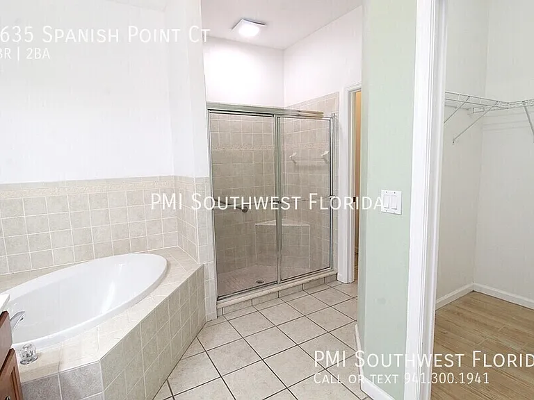 5635 Spanish Point Ct — Photo 24