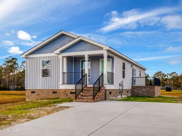 936 Willow Place SW, Calabash, NC 28467