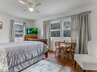 9 Oak Rd, Columbus, OH 43217