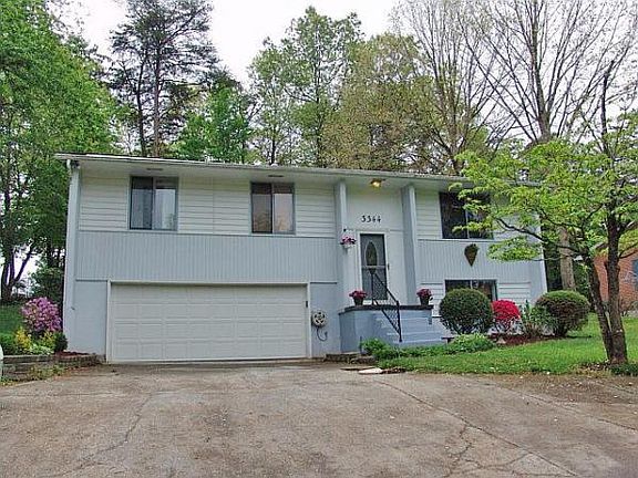 3rd image of 3344 Colonial Ave
