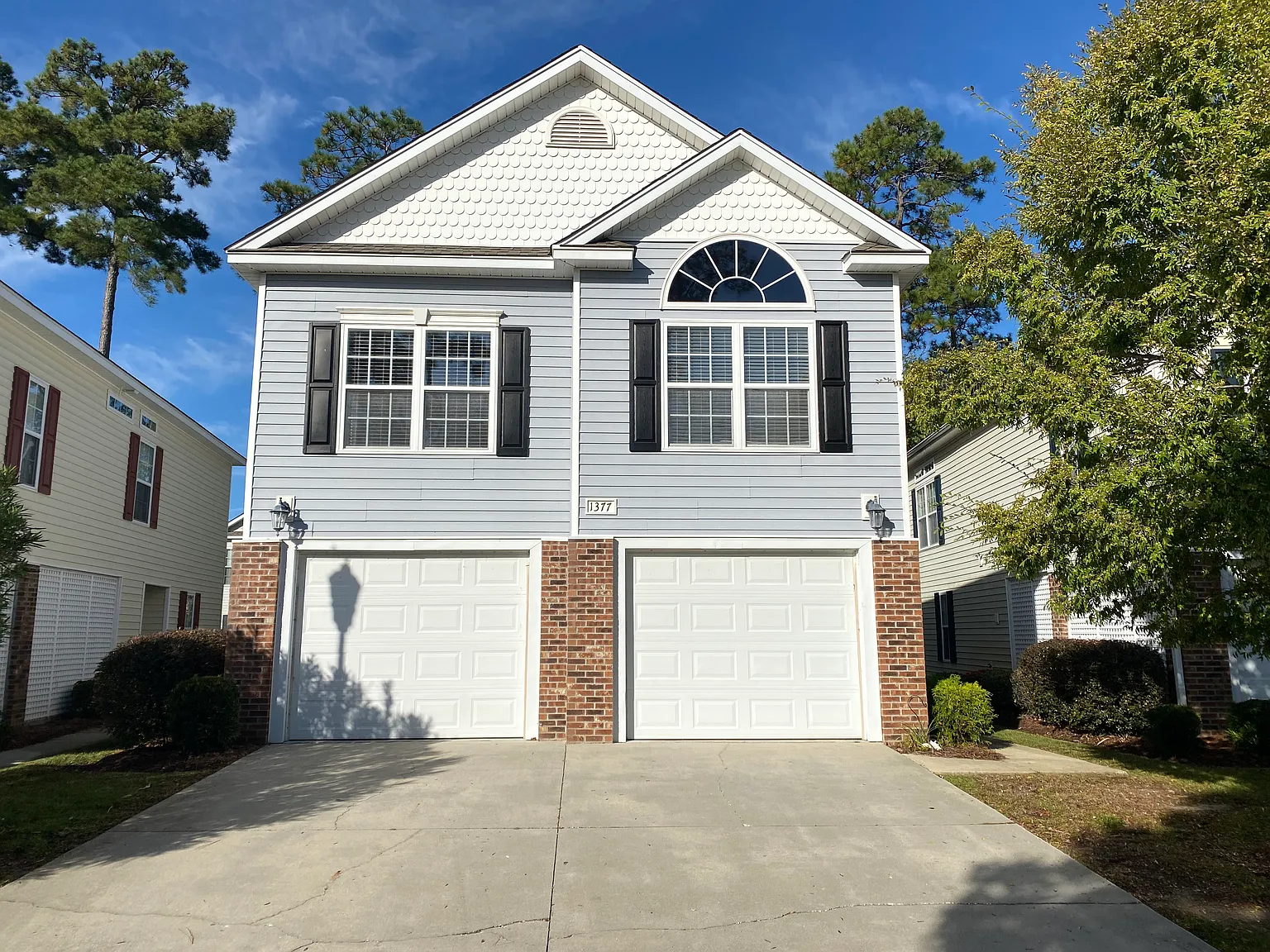 4 bed, 1710 sqft, $2,200 — Photo 1