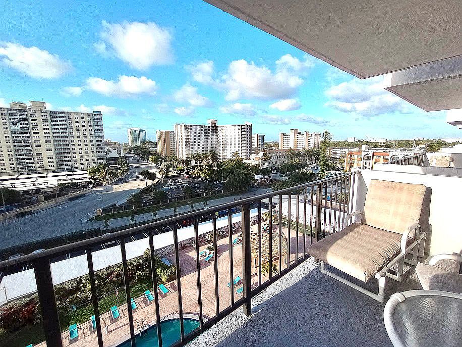 2nd image of 405 N Ocean Blvd APT 724