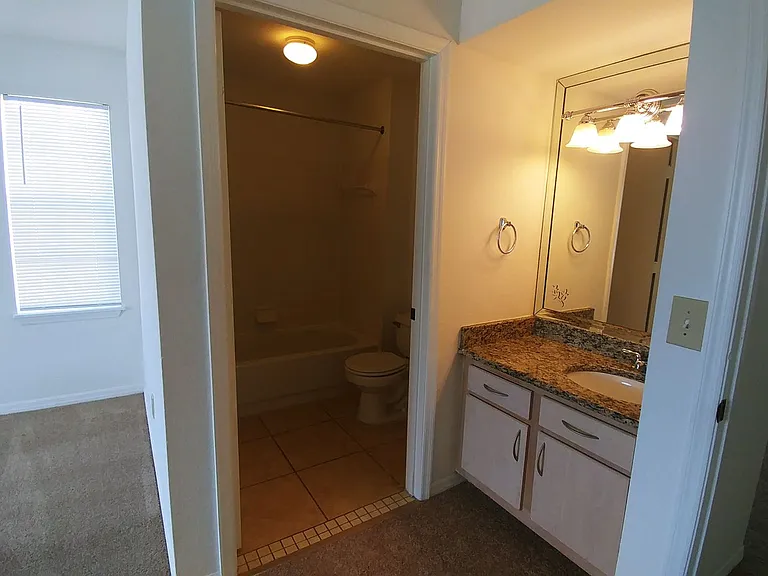 7330 Westpointe Blvd #431 — Photo 9