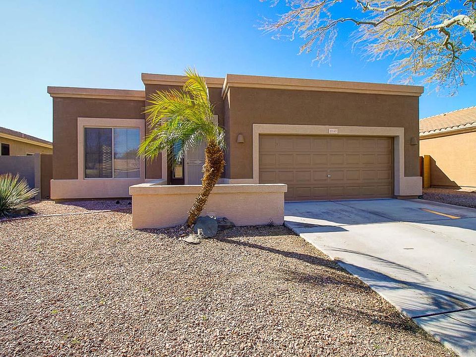 1st image of 15143 W Country Gables Dr